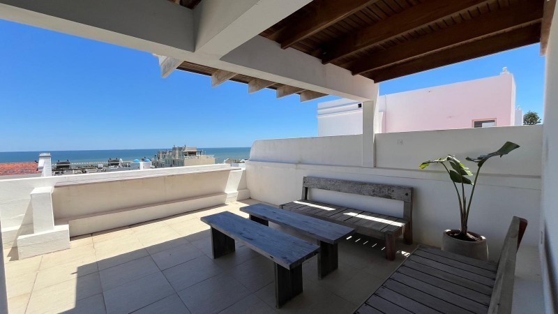 Departamento en alquiler con vista al mar a una cuadra de Montoya Beach, La Barra.
